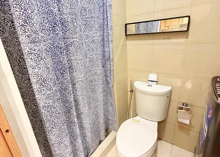 Bayshore Getaway Condotel By Clowie Guest house Manila
